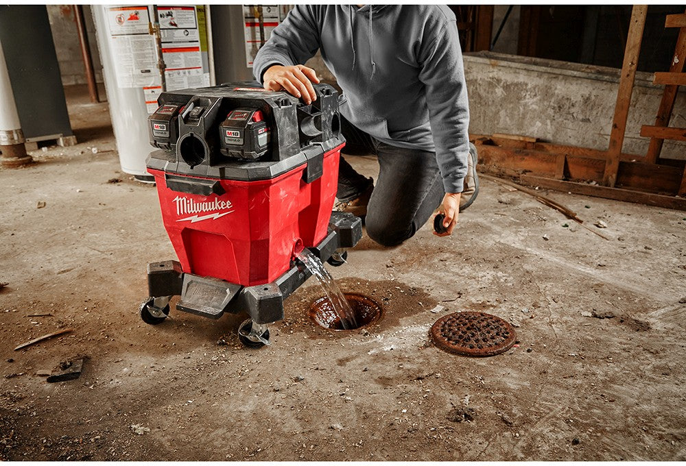 Milwaukee 0912-20 M18 9 Gallon Wet/Dry Shop Vacuum Tank